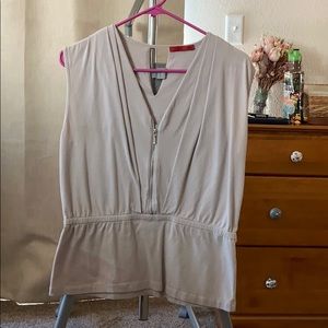 Tank top with zipper